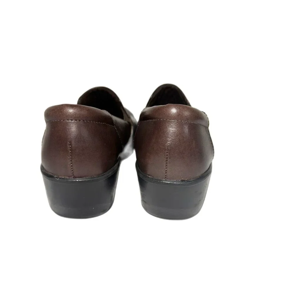 Clarks Collection Brown Leather Clogs Slip on Comfort Shoes Womens Size 9